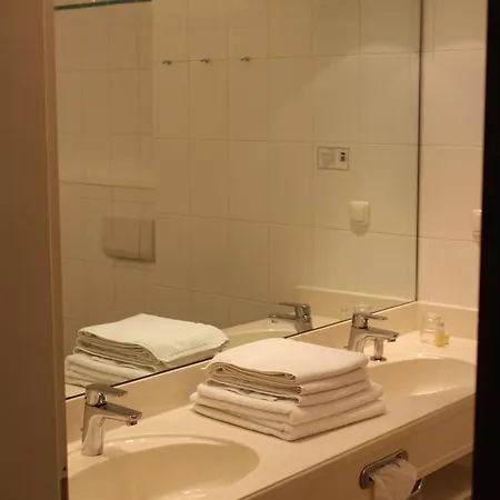 Lauenburger Muehle 3* ラウェンブルク